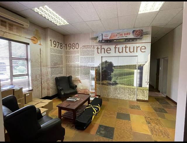 BUSINESS PROPERTY TO RENT IN ELDORAIGNE